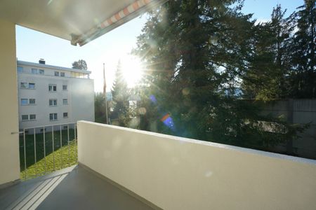 Erstbezug nach Totalsanierung: Stilvolle 4.5-Zimmer-Wohnung mit Top-Anbindung - Photo 5