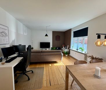 Lys 2-værelses lejlighed i Øgadekvarteret nær centrum - Photo 3