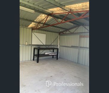 17 Galway Boulevard, Australind, WA 6233 - Photo 3