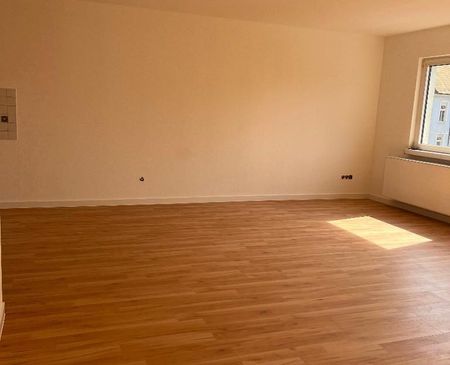 Frisch renovierte 2 Zimmer Wohnung * zentrumsnah und sofort frei * - Foto 4