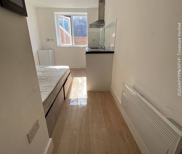 Studio Flat, Gillett Road, CR7 - Photo 5