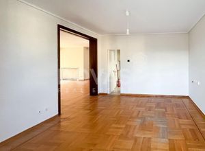 Διαμέρισμα για ενοικίαση - Άνοιξη - Φωτογραφία 2