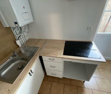 Location Appartement 3 pièces 74m² BOURGES 18000 - Photo 2