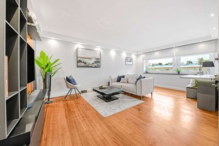A stunning One-Bedroom Apartment at Nottingham Terrace, London NW1 - Photo 2