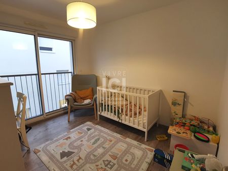 Appartement Sautron 3 pièce(s) 66.42 m2 avec balcon et emplacement parking - Photo 2
