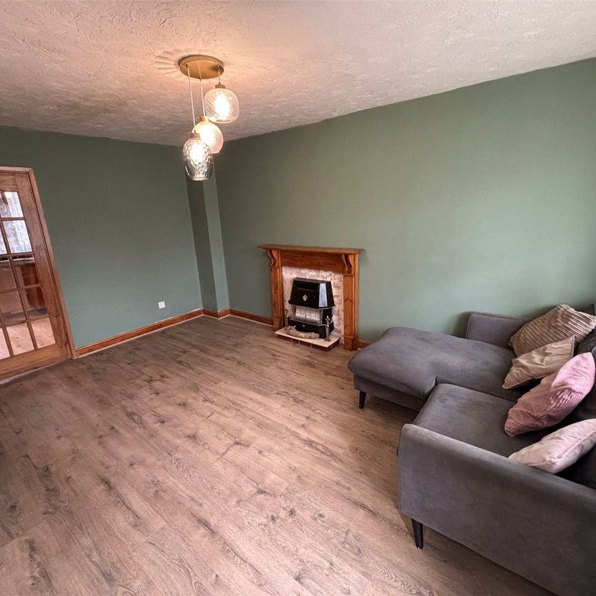 3 Bedroom House To Rent - Photo 1