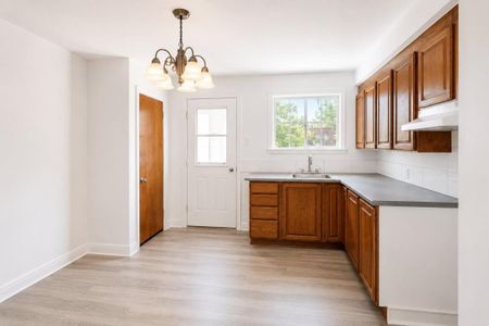 569 Av. George-V, H8S 2R8, Montréal - Photo 2