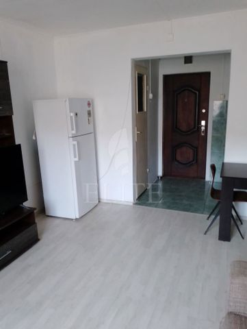 Garsoniera în zona COJOCNEI - Photo 4
