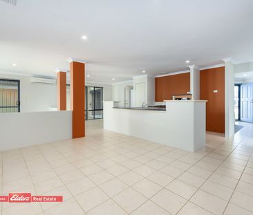 FRESH AND BRIGHT AMBIENCE - Photo 3