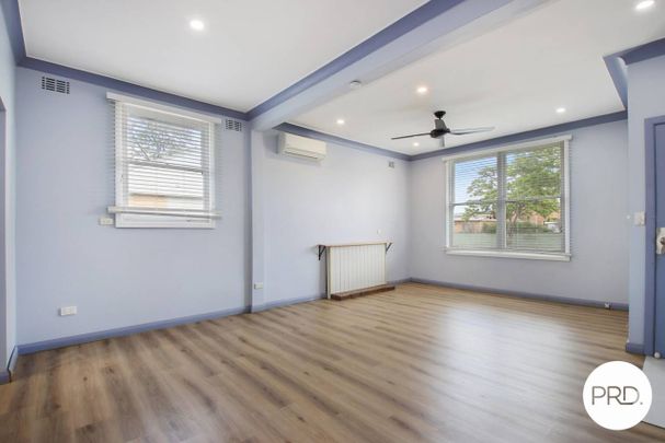 2 BEDROOM HOME WITH GREAT SIZE YARD! - Photo 1