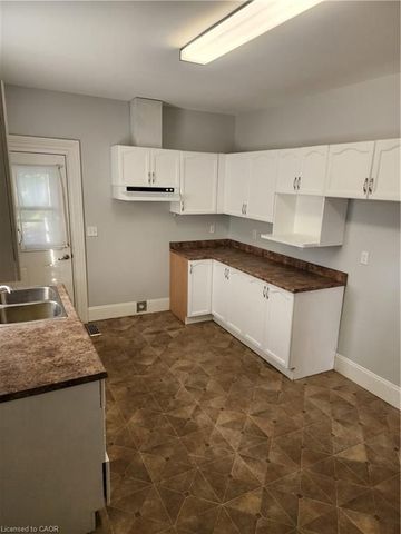 For Lease - 141 Laurel Street Unit# A, Cambridge, Ontario - Photo 5