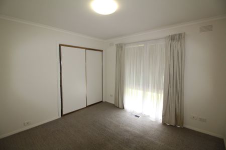 104 Belle Vue Avenue, Highton - Photo 3