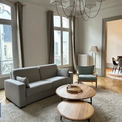 Appartement à louer 3 pièces 85.26m² - Photo 1