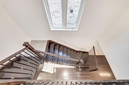 For Lease - 35 Peter Hogg Court, Whitby, Ontario - Photo 2