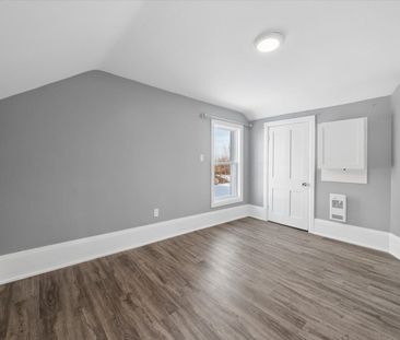 For Lease - 16 Albert Street Unit# Upper, Orillia, Ontario - Photo 4