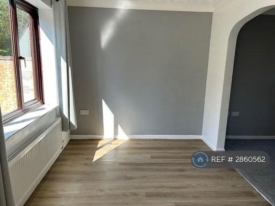 3 bedroom detached house to rent - Photo 1