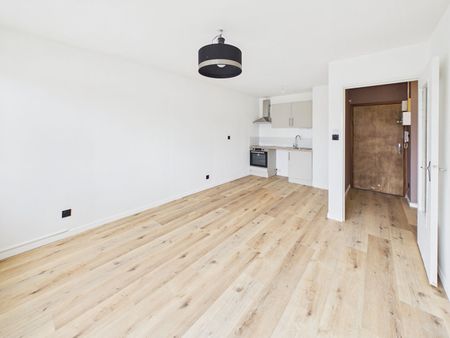 Location Appartement 2 pièces 33m² - Photo 4