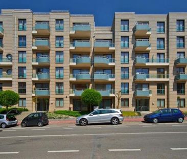 Dans un quartier calme et verdoyant, proche de Stockel, appartement... - Photo 4