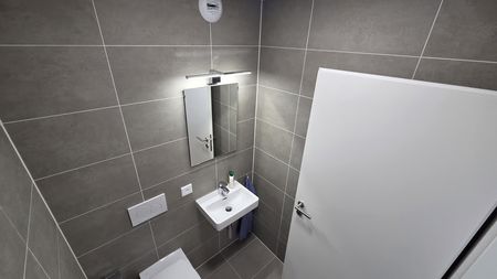 4.5 Zimmer, 94 m², 6. Stock - Photo 3
