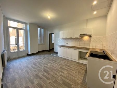 Location Appartement 2 pièces 58m² MONCLAR DE QUERCY 82230 - Photo 2