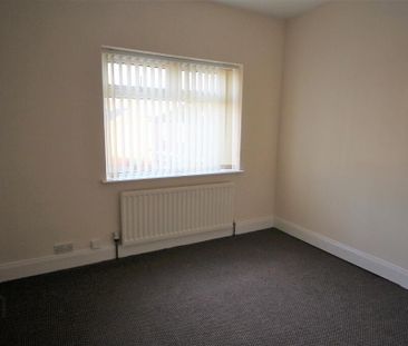 16 Woodvale Pass, Belfast, BT13 3FN - Photo 5