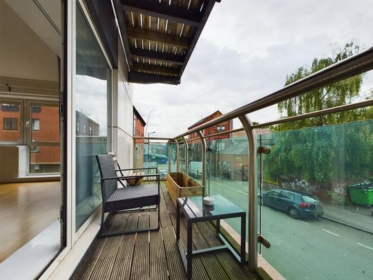 2 bedroom apartment to rent - Photo 1