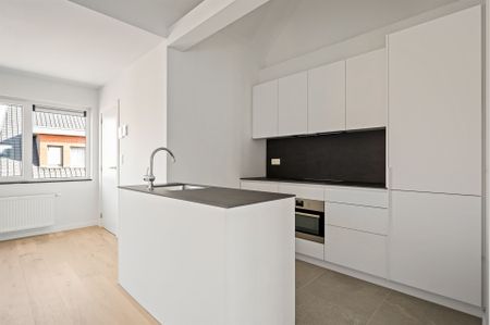Gerenoveerd appartement met 1 slaapkamer in hartje Ekeren - Photo 4