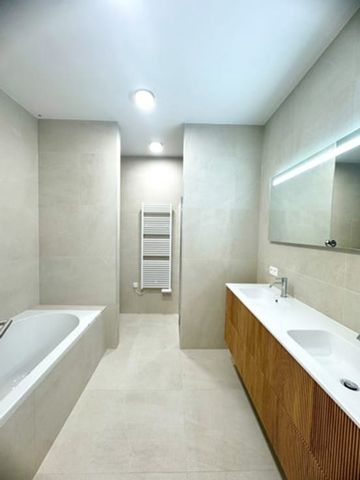 Appartement te huur - Photo 2