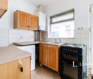 2 bedroom detached to rent West Way, Bournemouth - Photo 4