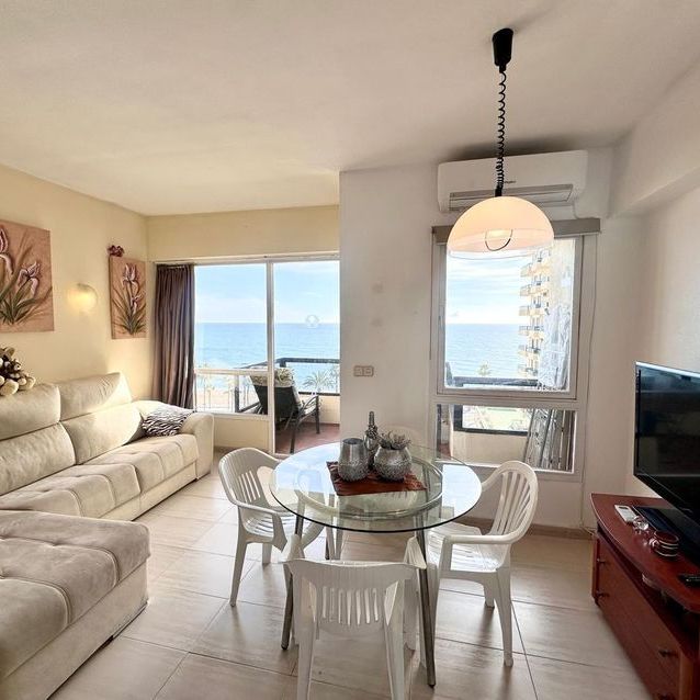 Alquiler de estudio en Avenida Manuel Mena Palma - Photo 1