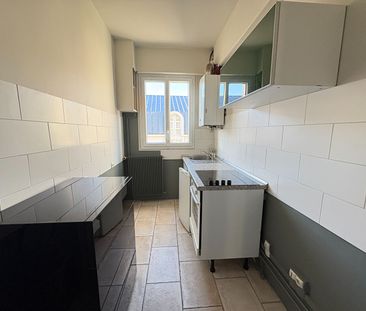 Location Appartement 3 pièces 66m² - Photo 5