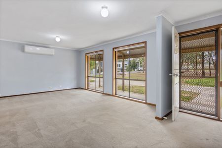 1/2 Towers Street, Flora Hill VIC 3550 - Photo 4