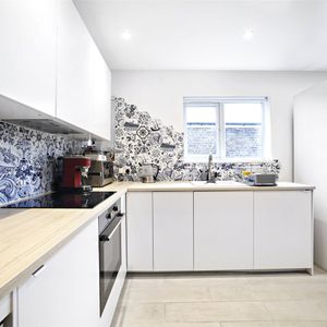 Croxley Road, Maida Vale, W9, London - Photo 2