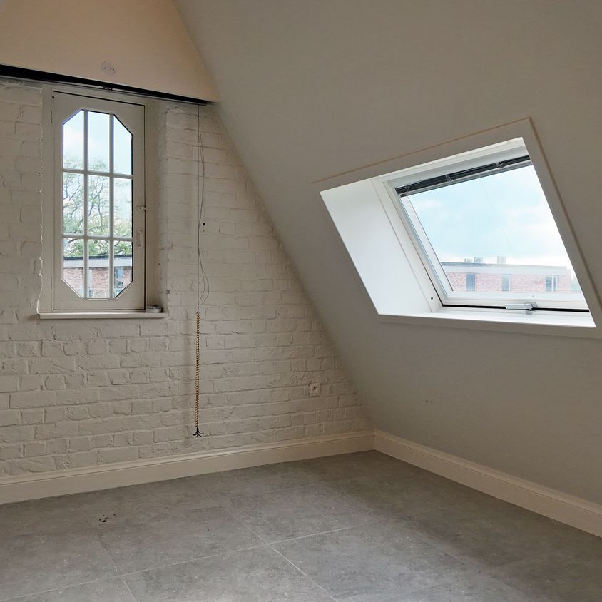 Vernieuwd appartement met terras en centrale ligging! - Photo 1