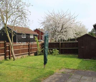 Golden Miller Close, Newmarket, Suffolk, CB8 - Photo 1