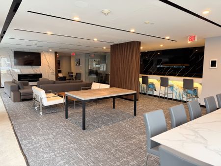 For Lease - 32 Trolley Crescent Unit# 1001, Toronto, Ontario - Photo 2