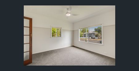 Freshly Updated Home in Harristown - Photo 3
