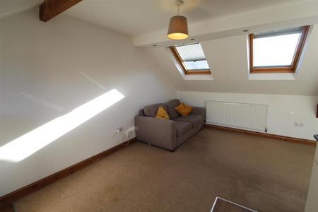 1 bedroom flat to rent - Photo 2