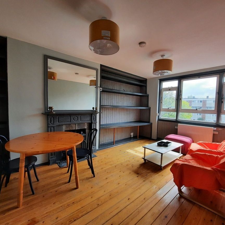 3 Bed Maisonette, Maskelyne Close, SW11 - Photo 1