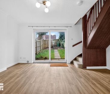 2 bedroom terraced house to rent - Photo 4