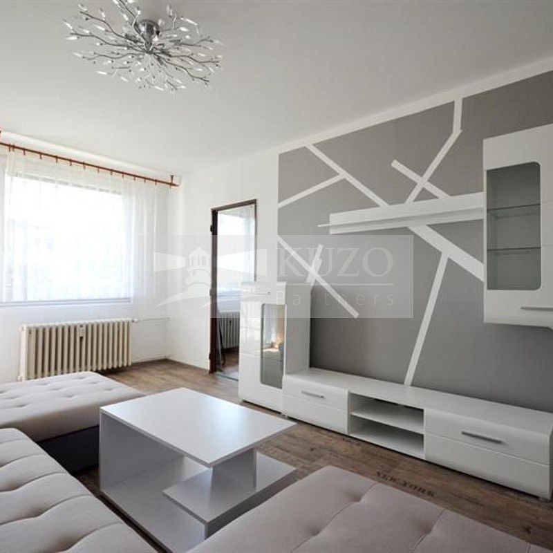 Pronájem bytu 3+1 58 m² - Photo 1