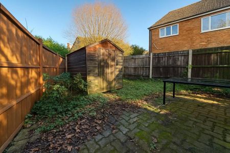 2 bedroom maisonette to rent - Photo 5