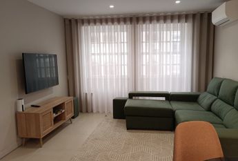 Rent 2 Bedrooms + 1 Bedrooms Coimbra