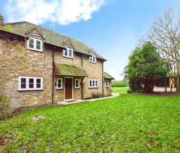 3 bedroom detached house to rent - Photo 4