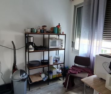 Location Appartement 1 pièce 26m² CLERMONT FERRAND 63000 - Photo 4