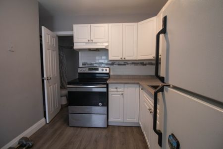COZY BACHELOR APARTMENT IN THOROLD!! - Photo 2
