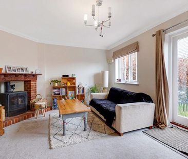 3 bedroom terraced house to rent - Photo 6