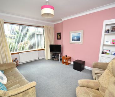 3 bed semi-detached house to rent in Kilpatrick Gardens, Glasgow, G76 - Photo 3
