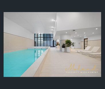 Central CBD 1 Bedroom with 1 Studying room apartment for lease - Photo 6