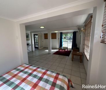 4 BEDROOM : 2 BATHROOM : FULLY FURNISHED : HOUSE - Photo 6